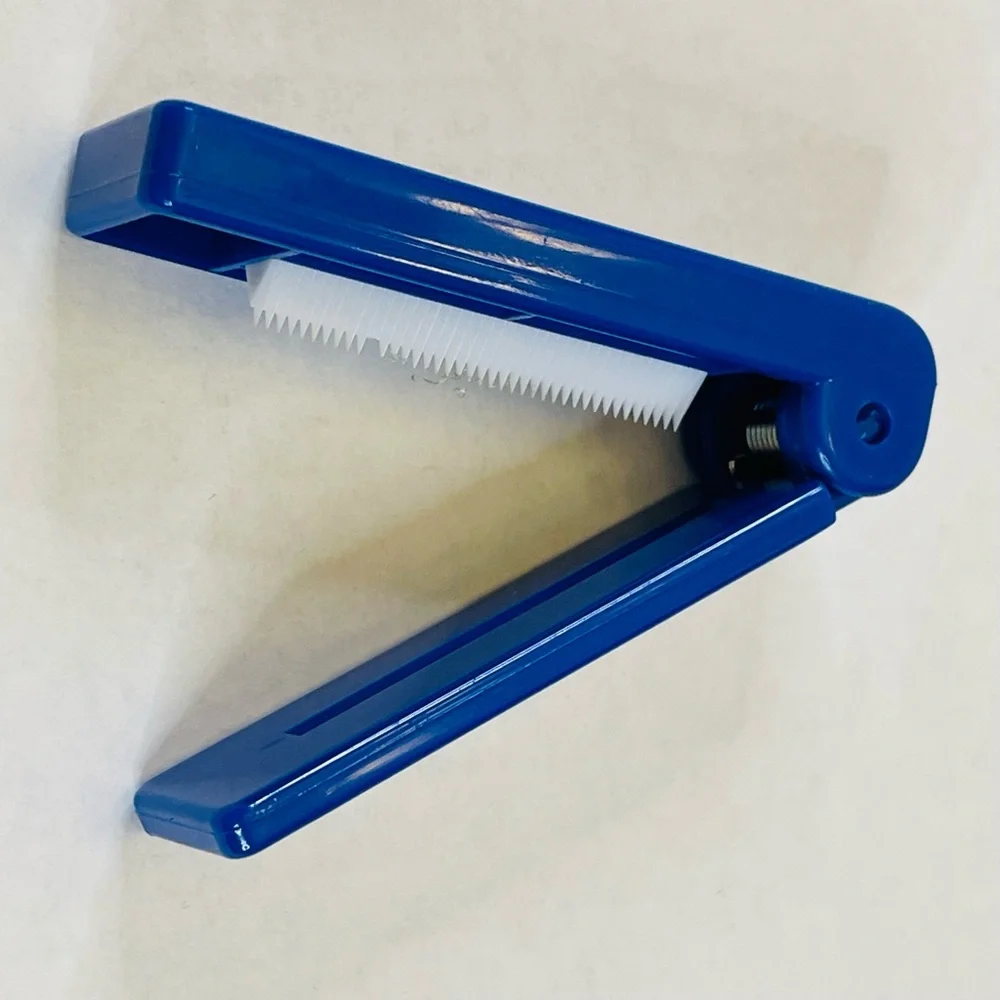 Nobel Hall Safety Ribbon Shredder about 3 inches